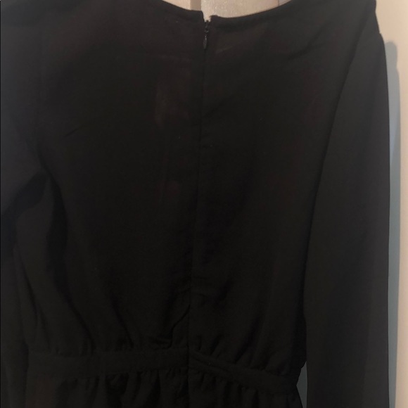 Lovers & Friends Romper - Picture 4 of 4